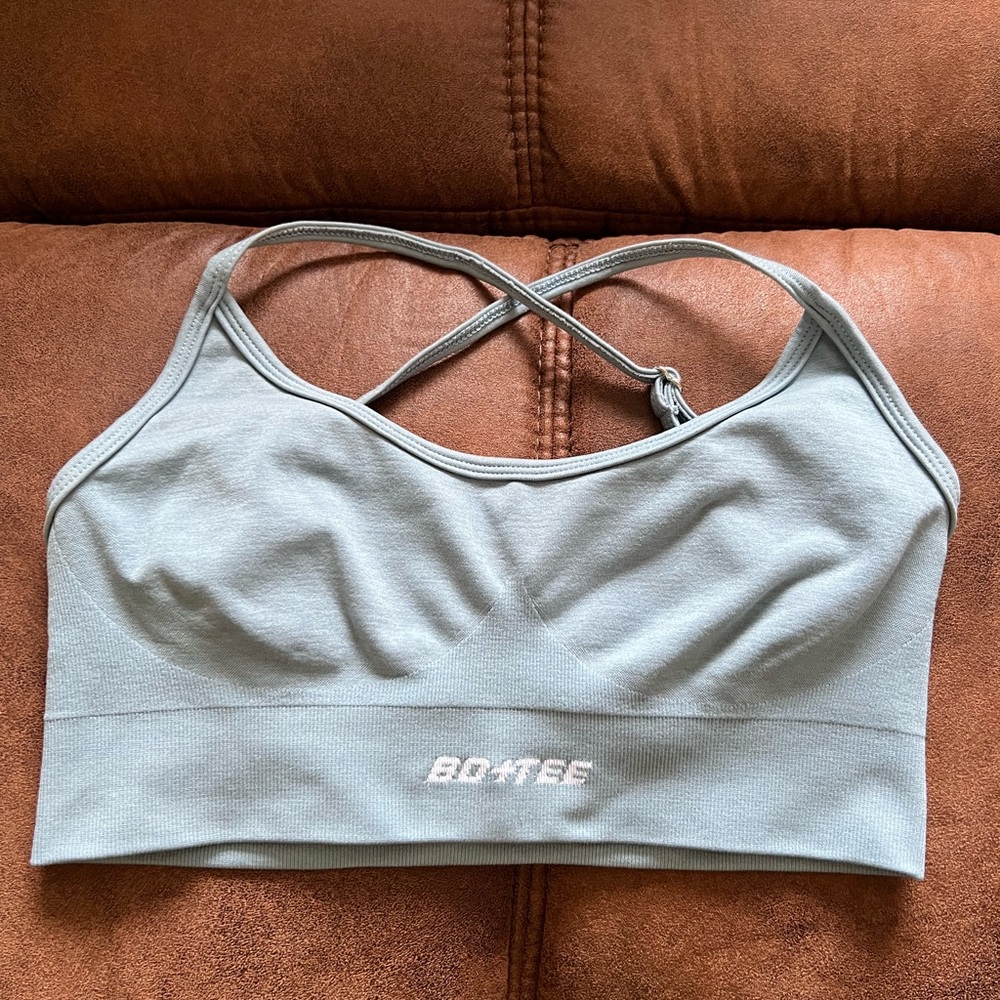 Bo + Tee Sports Bra